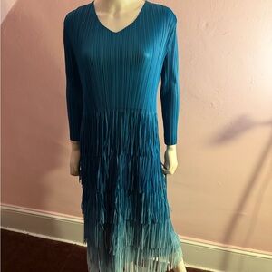 Beautiful elegant dress chiffon like material